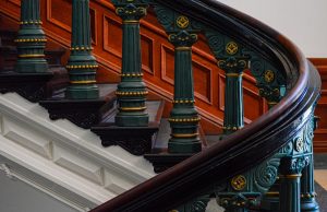 Queenslander Staircases: The Right Style for Heritage Homes